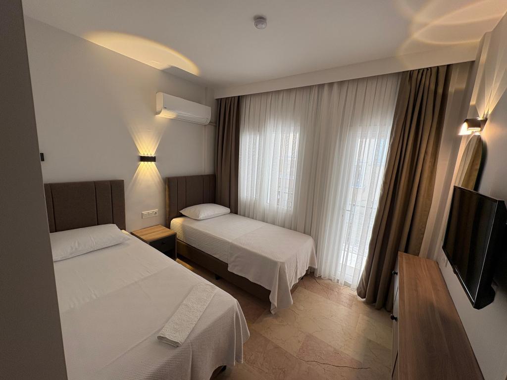 Eren Otel Çeşme — 10