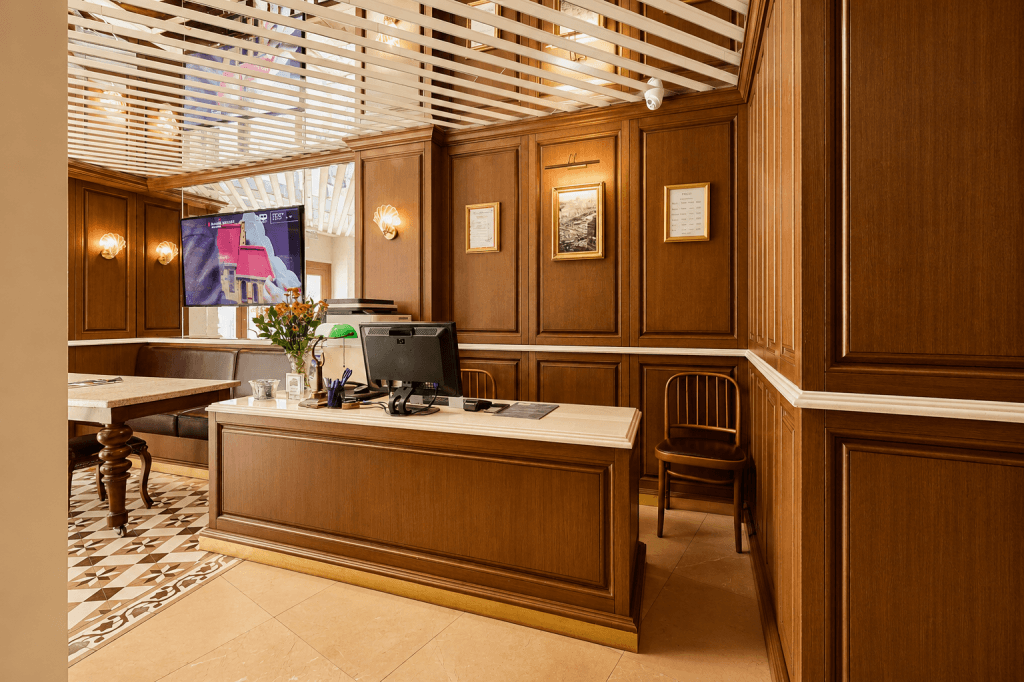 Faros Hotel Old City — 3