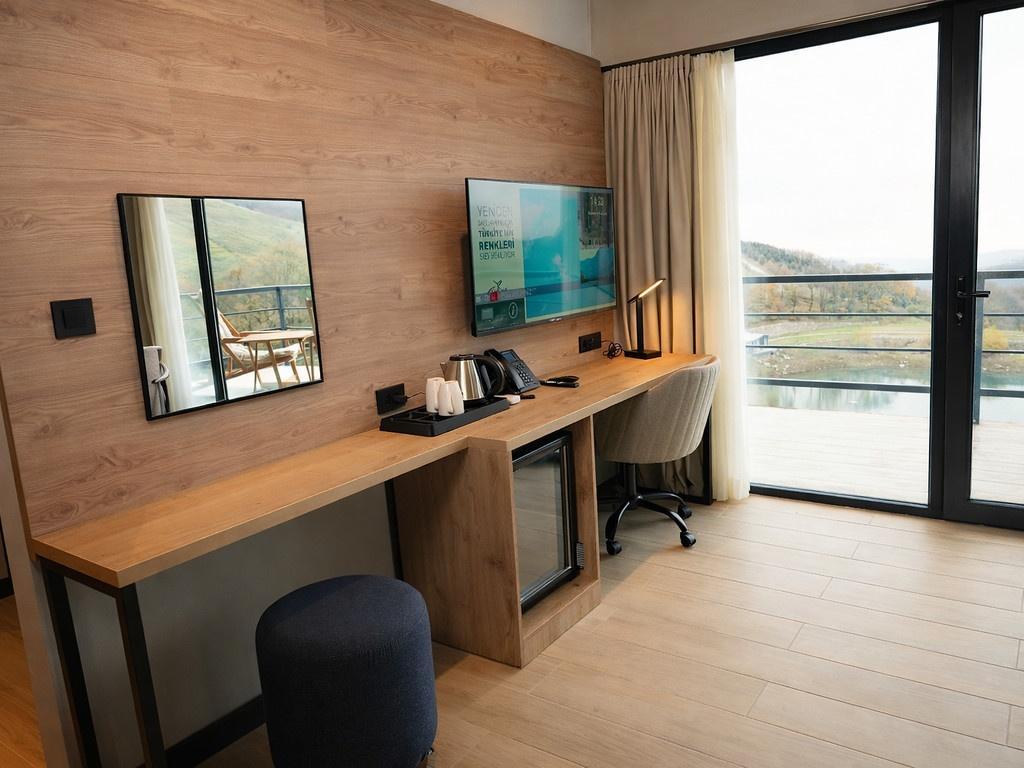 Feradis Resort (14+) — 5