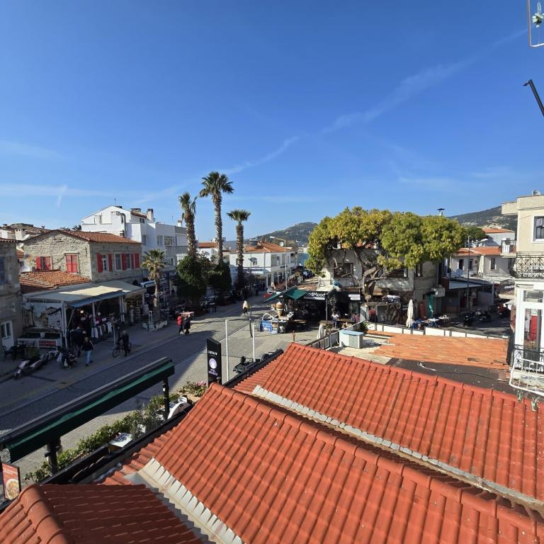 Foça Menendi Otel No:28 — 9