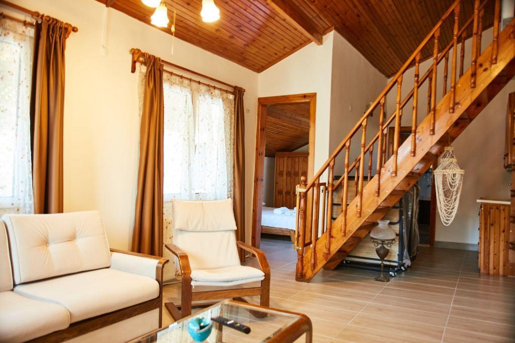 Foça İlçayto Rooms & Butik Pansiyon (+12 Adults Only) — 3