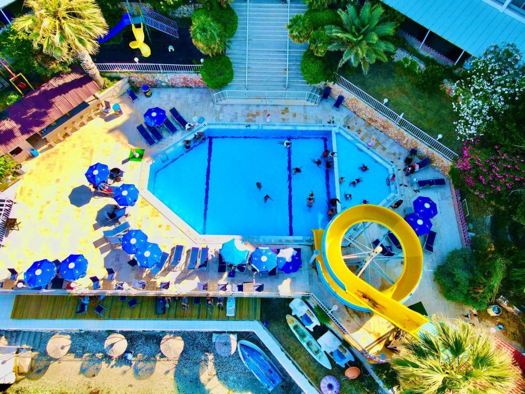 Grand Hotel Avcı Karaburun — 3