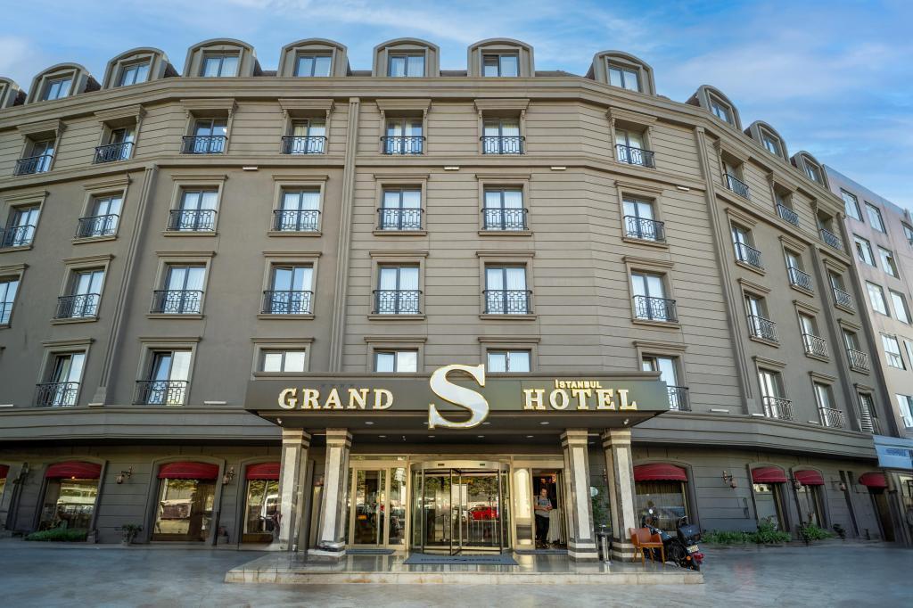 Grand S Hotel — 1