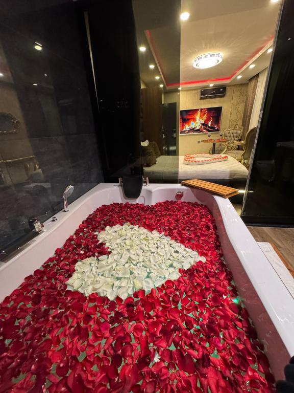 Kıvanç Otel — 2