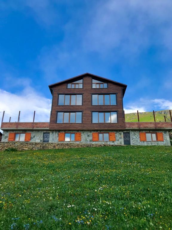 Karester Villa Apart — 1
