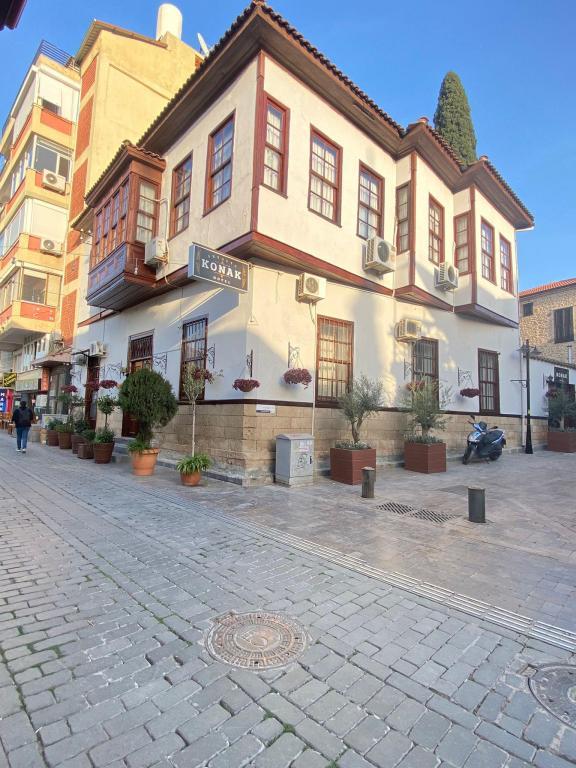 Konak Hotel Kaleiçi — 1