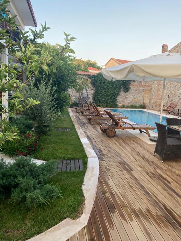 Küçükköy Otel Ayvalık — 1
