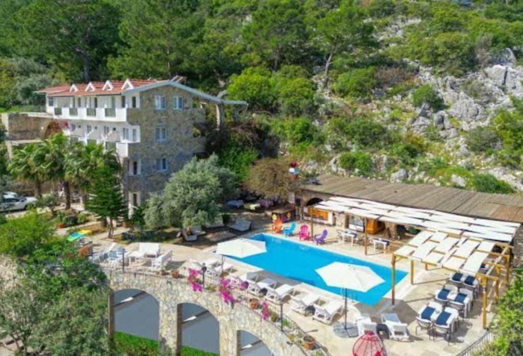 Kybele Adrasan Otel +12 — 1