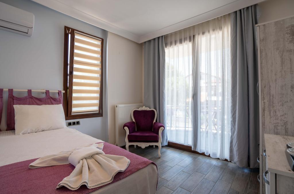 L’aura Cunda — 6
