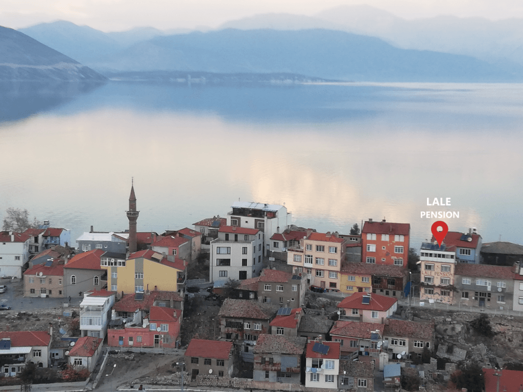 Lale Pansiyon — 1