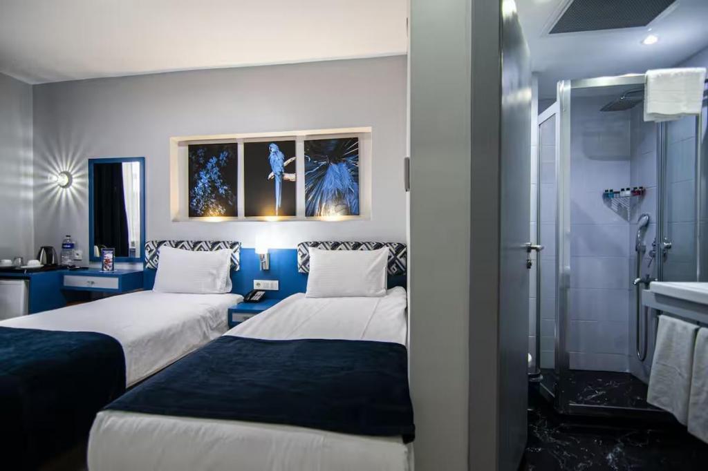 Lapis Inn Hotel (Ex Ambassador) — 7