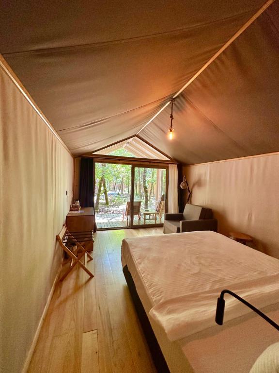 Longosphere Glamping — 3