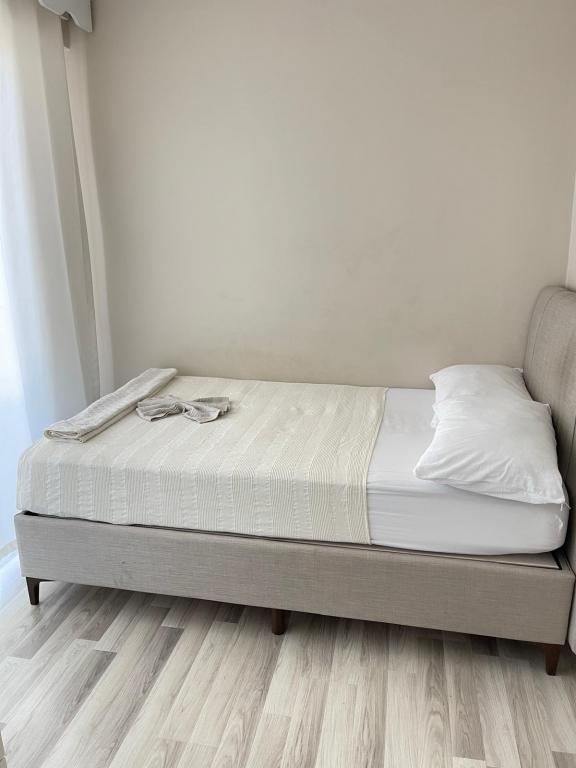 Mavi Suit Maraş — 2