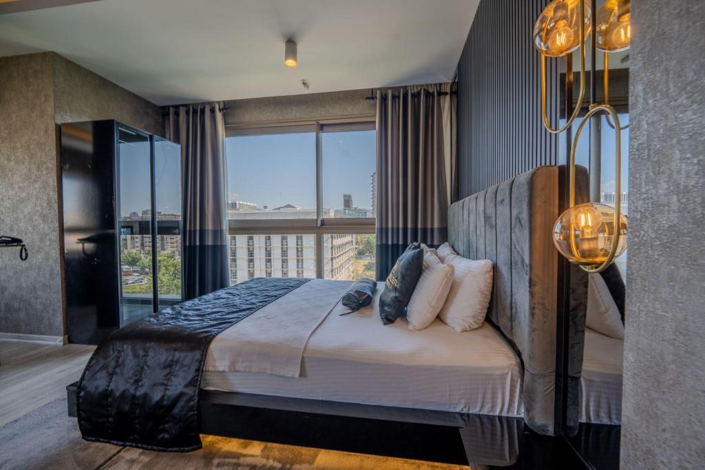 Marlen Hotel Bayraklı — 8