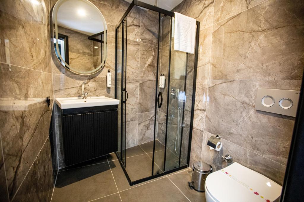 Marlen Hotel Mavişehir — 10