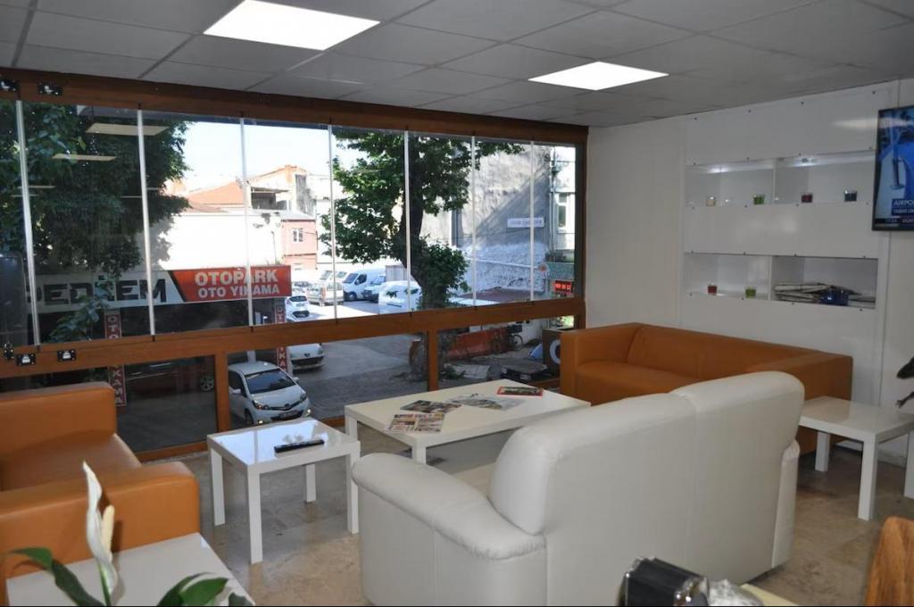 Merkez Pansiyon Otel İzmir — 9