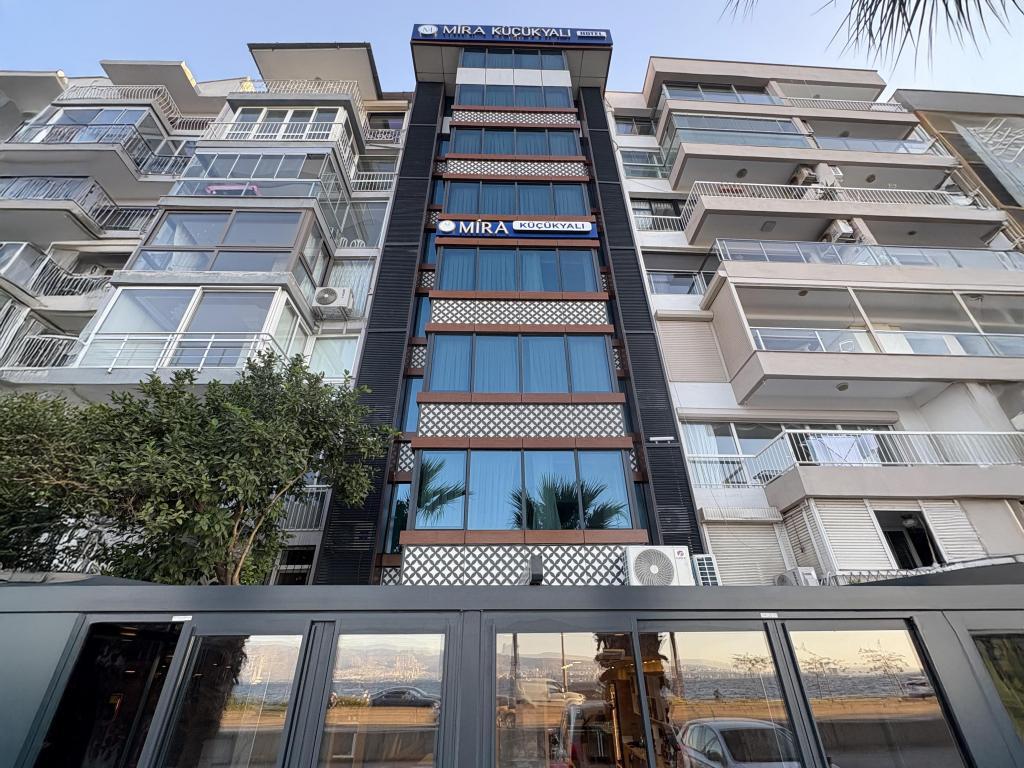 Mira Hotel Küçükyalı İzmir — 1
