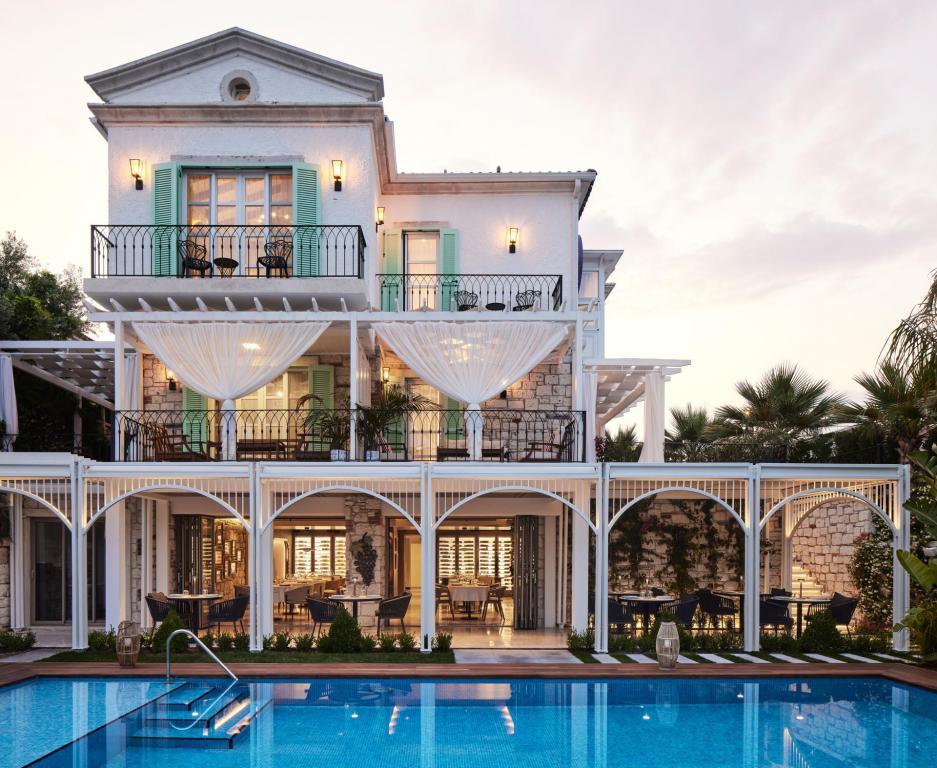 Monreve Alaçatı +12 Adult Only — 1