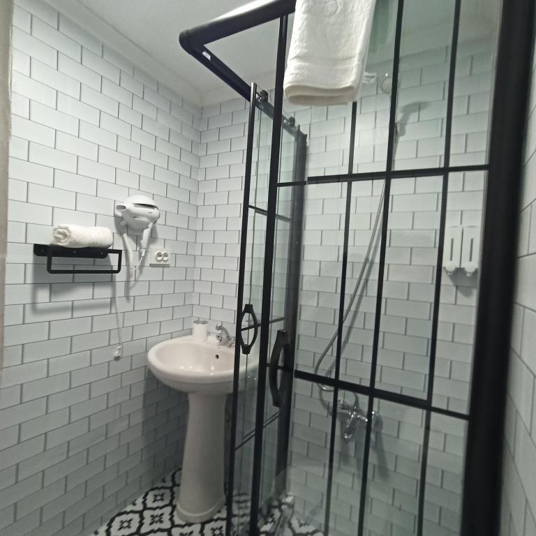 Nilhan Otel — 8