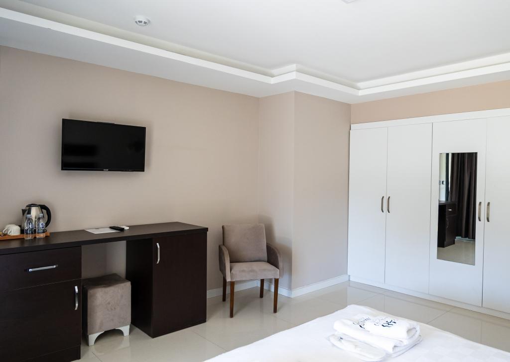 No 48 Alaçatı Boutıque Hotel (+12) — 8