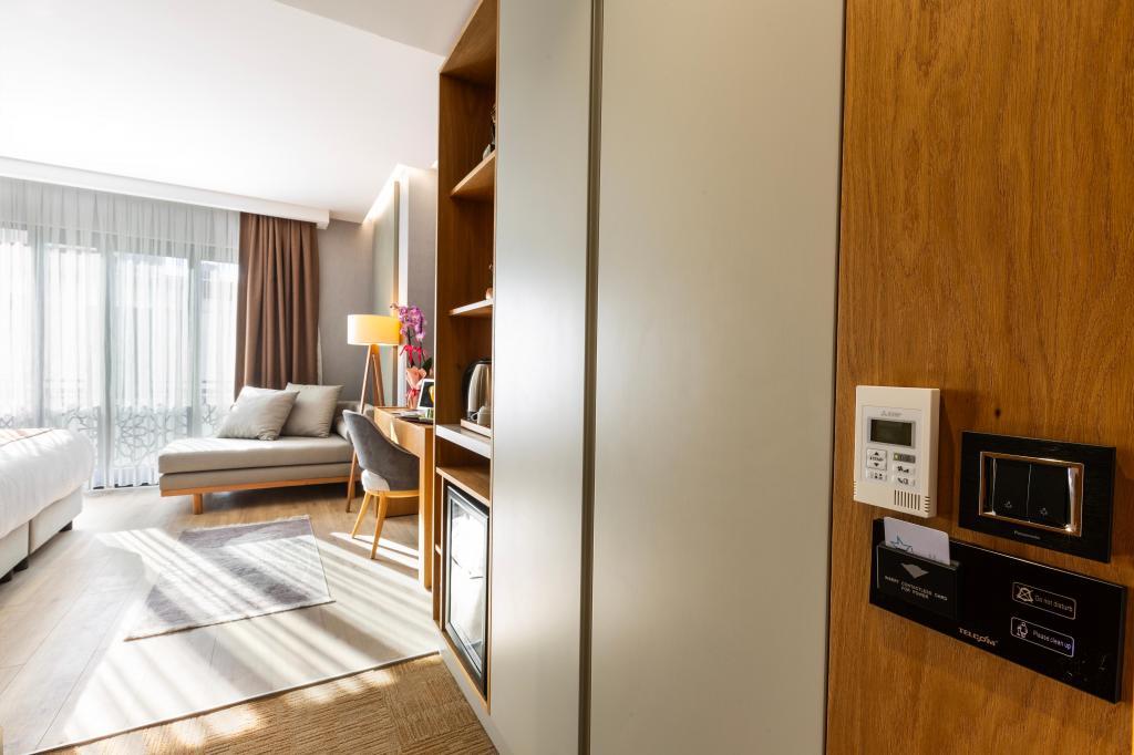 North Star Hotel — 3