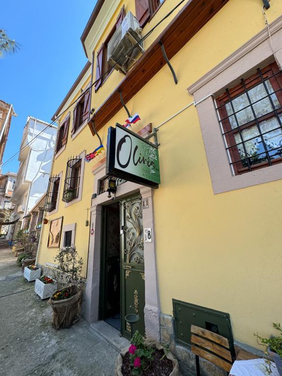 Olivia 1845 Guest House(+16 Yaş) — 2