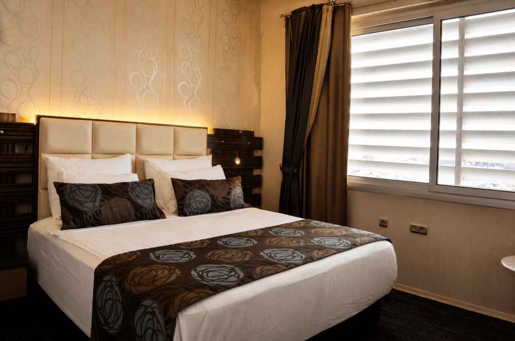 Orty Airport Hotel — 9