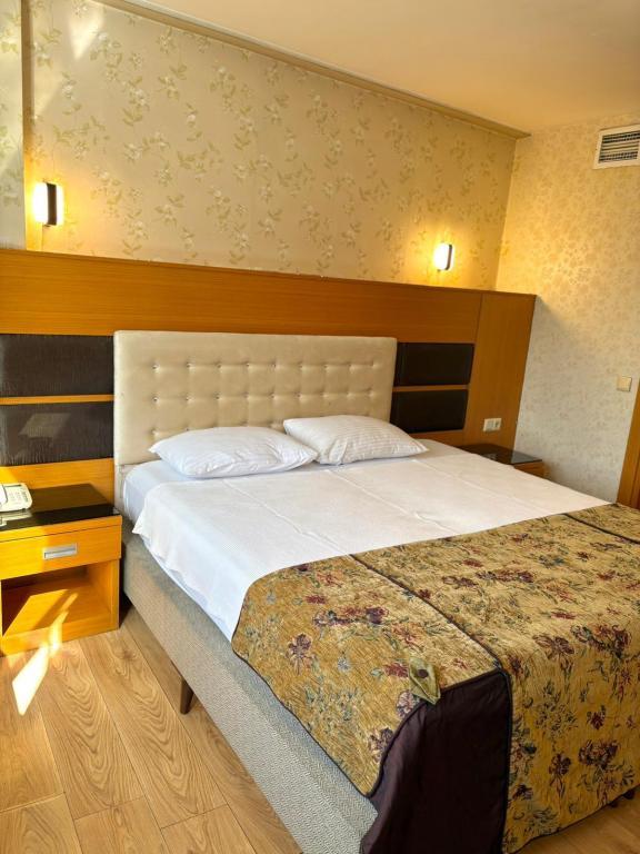 Pınar Elite Hotel — 4