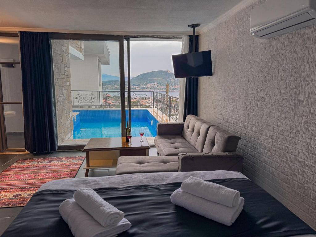 Paska Hotel Yeni Foça — 6