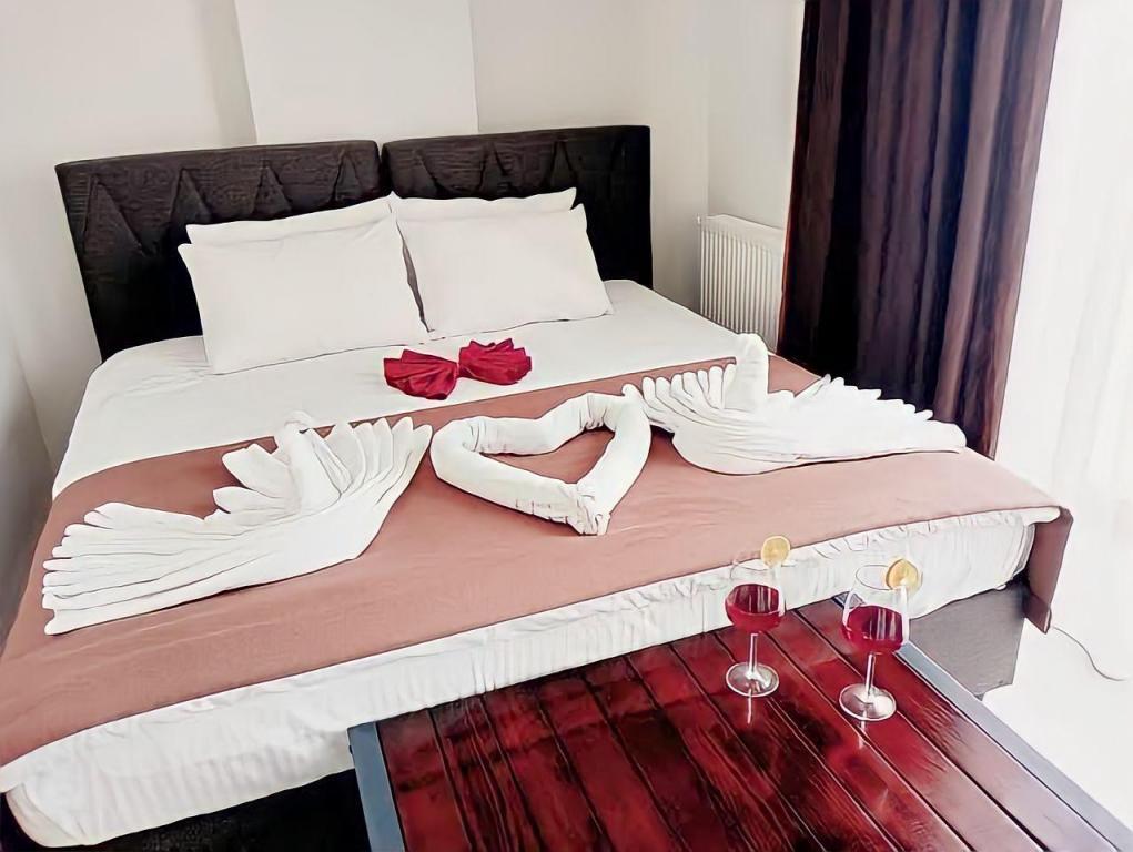 Rönesans Apart Otel — 3