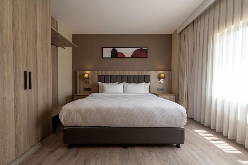 Ramada Encore By Wyndham Midyat — 9