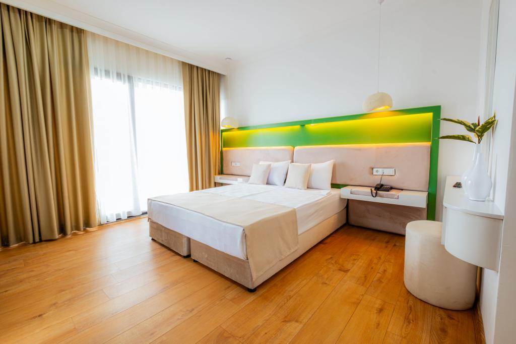 Regenesis Hotel & Spa — 5
