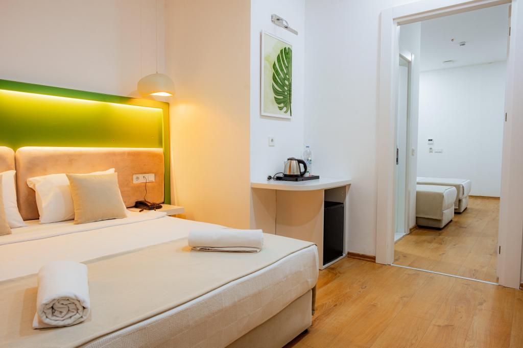 Regenesis Hotel & Spa — 9