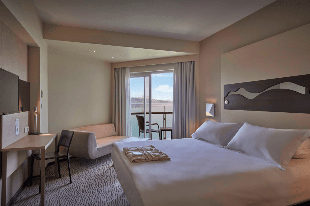 Richmond Nua Wellness & Spa — 10