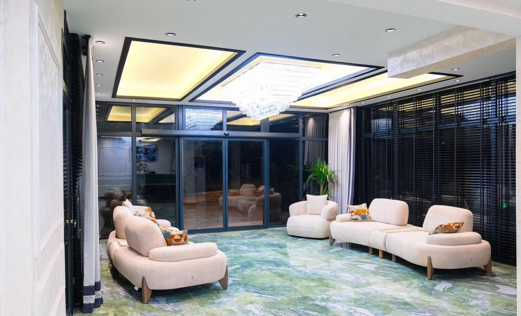 San Suit Otel — 2