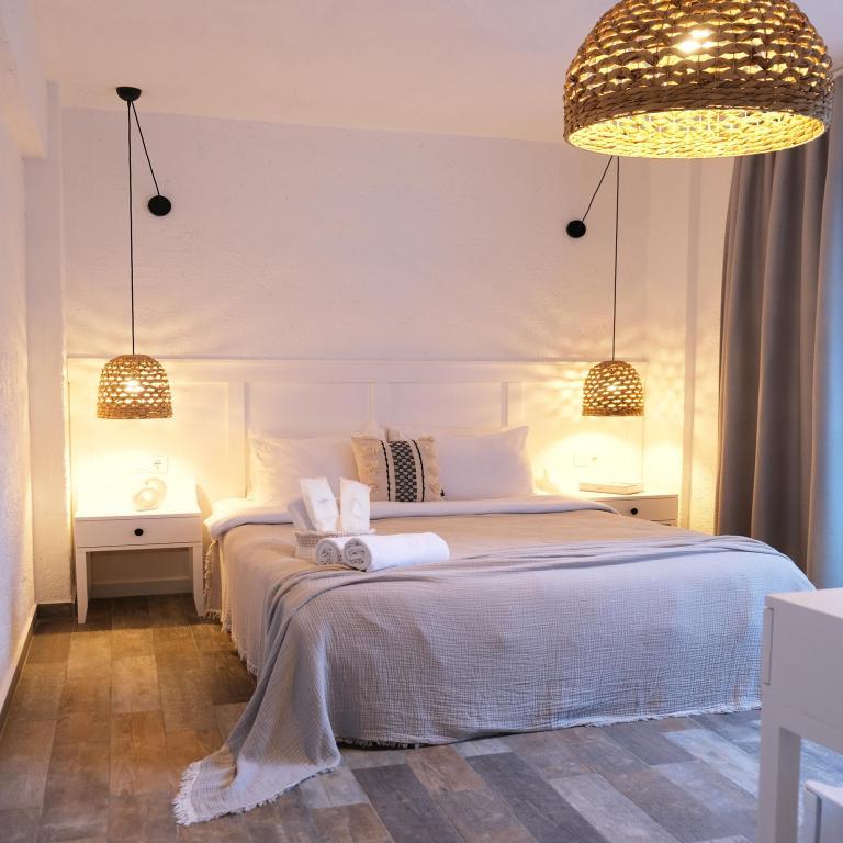 Sandal Alaçatı (+12 Adult Only) — 5