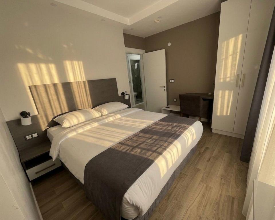 Saray Premium Otel — 4