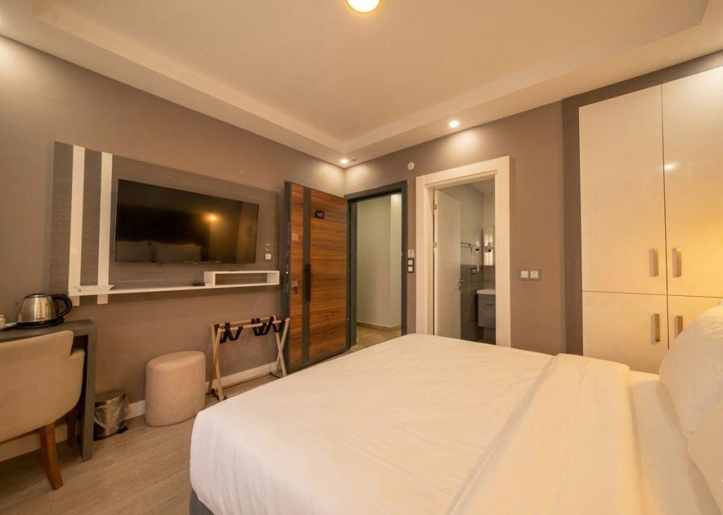 Saray Premium Otel — 2