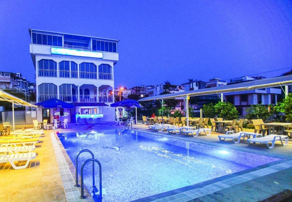 Teras Butik Otel Seferihisar — 2