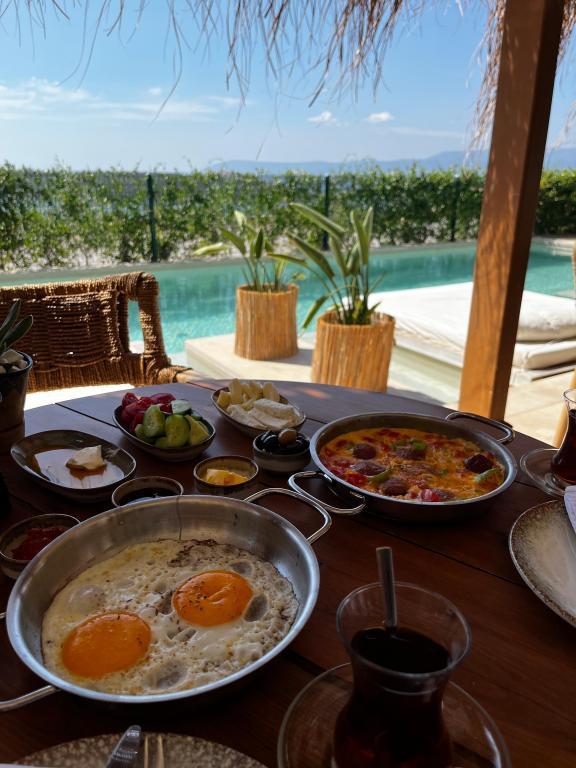 The May Five Sığacık Adult Only +12 — 2