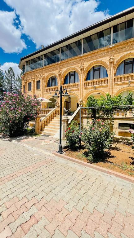 Turabdin Otel — 1