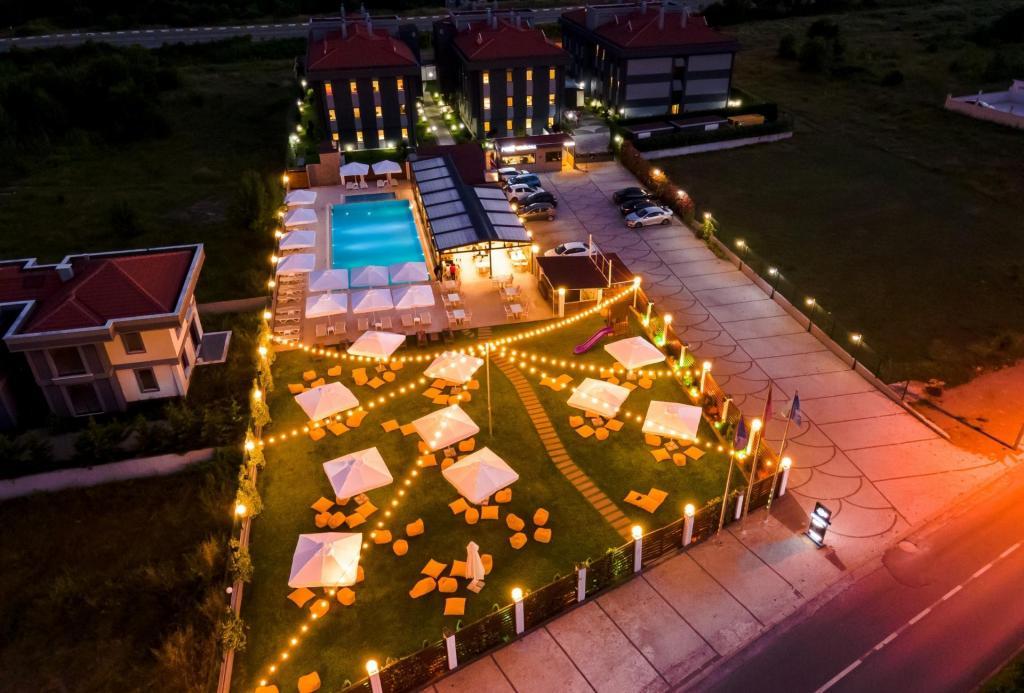 Uçar Royal Hotel ve Konferans Salonu — 1