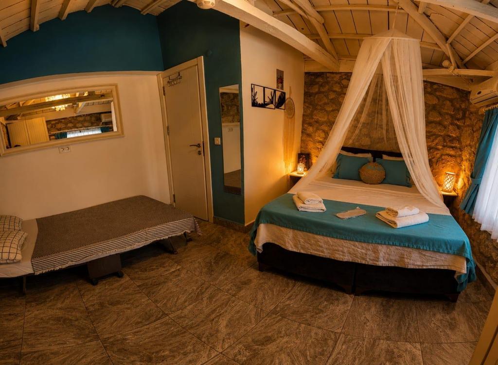 Usta Çırak Butik Hotel Alaçatı — 8