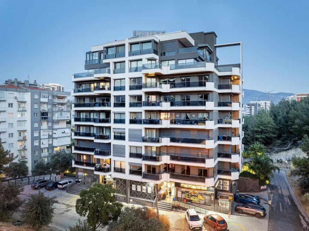 Utopia Suite Residence Bornova 1 — 4