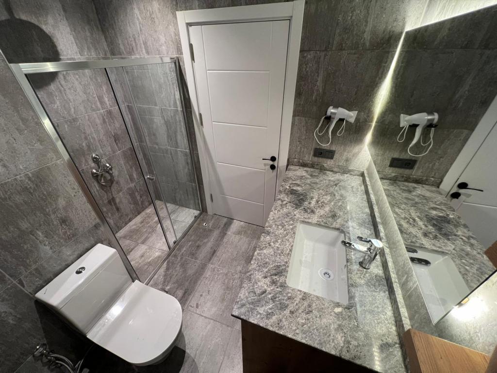 Vista Living Apartments — 10