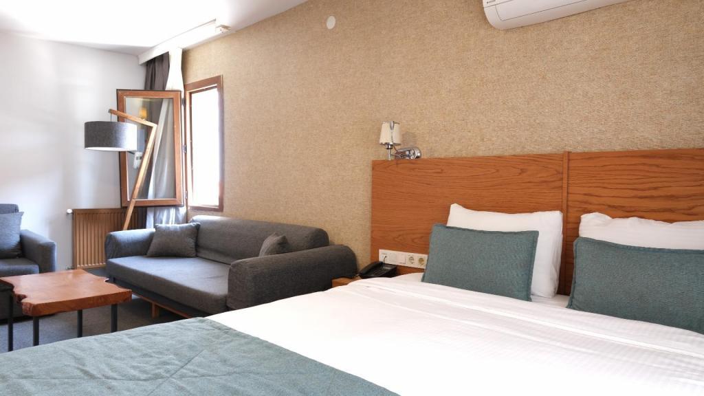 Varyant Hotel İzmir — 7