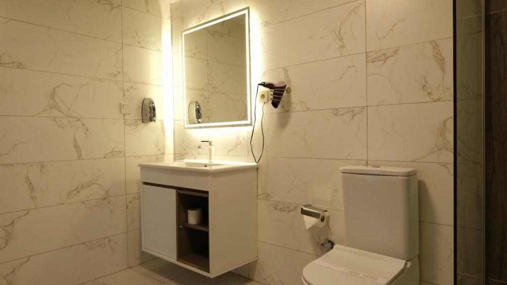 Varyant Hotel İzmir — 8
