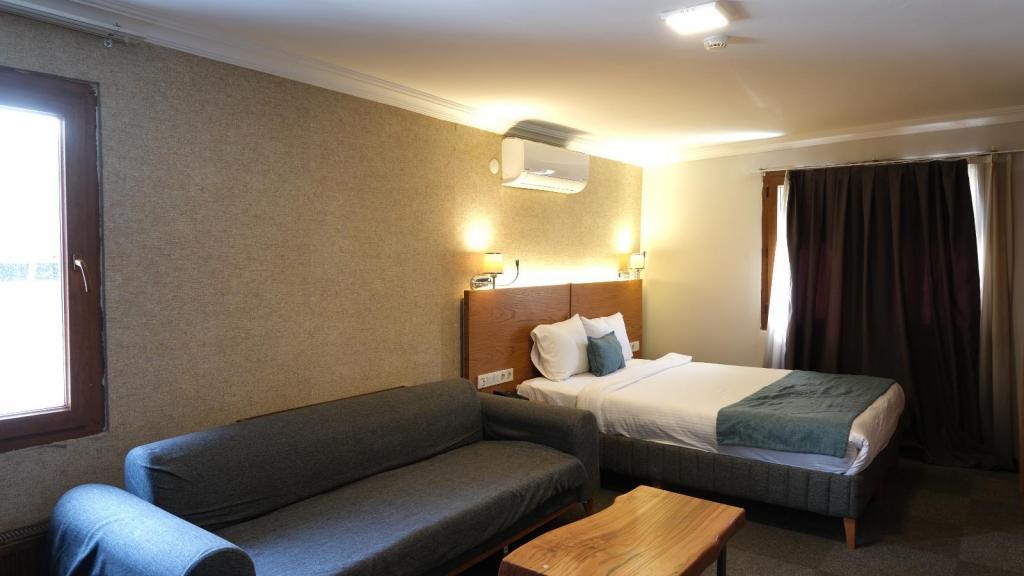Varyant Hotel İzmir — 9