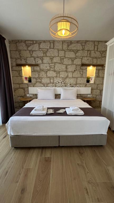 Vodina Alaçatı (+12) — 2