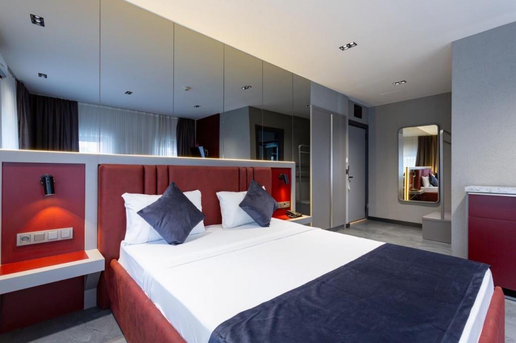 Voir Hotel Pera — 2